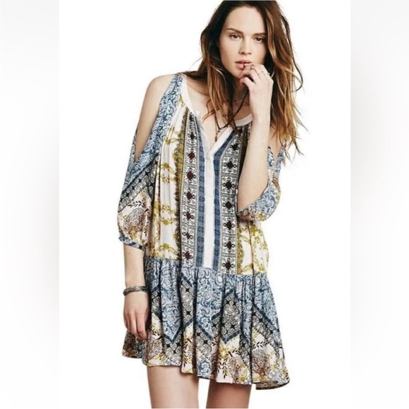 Free People Dresses & Skirts - Free People Portobello Road Split Sleeve Boho Mini Dress XS